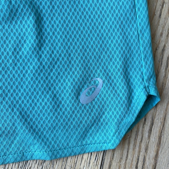 Running shorts ASICS - Picture 2 of 6